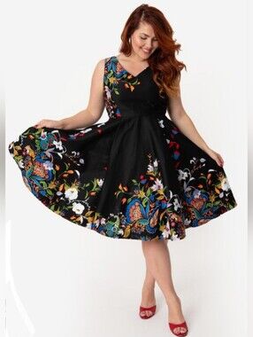 Unique Vintage Eva Rose Floral Border Swing Dress, GUC, Size 2X